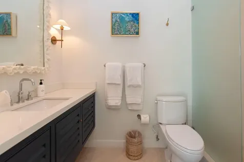 Holiday House Eleuthera BS