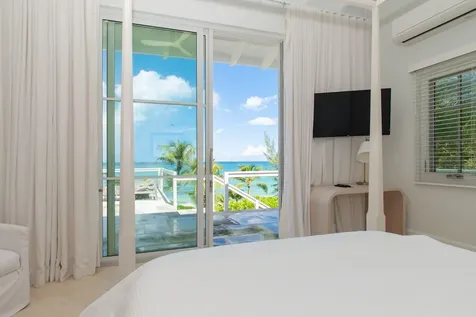 Holiday House Eleuthera BS