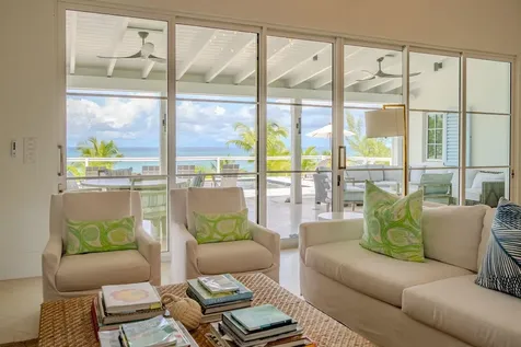 Holiday House Eleuthera BS