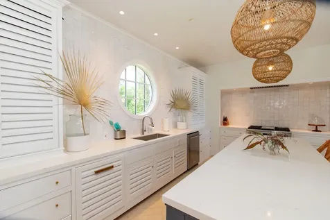 Holiday House Eleuthera BS