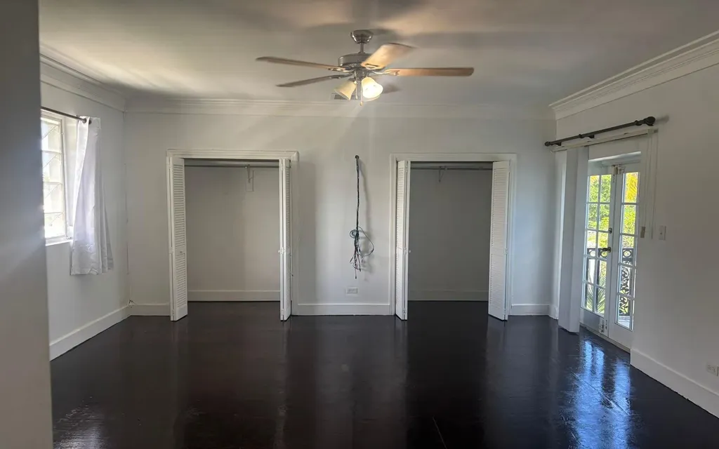 Yorkshire Street New Providence Paradise Island BS