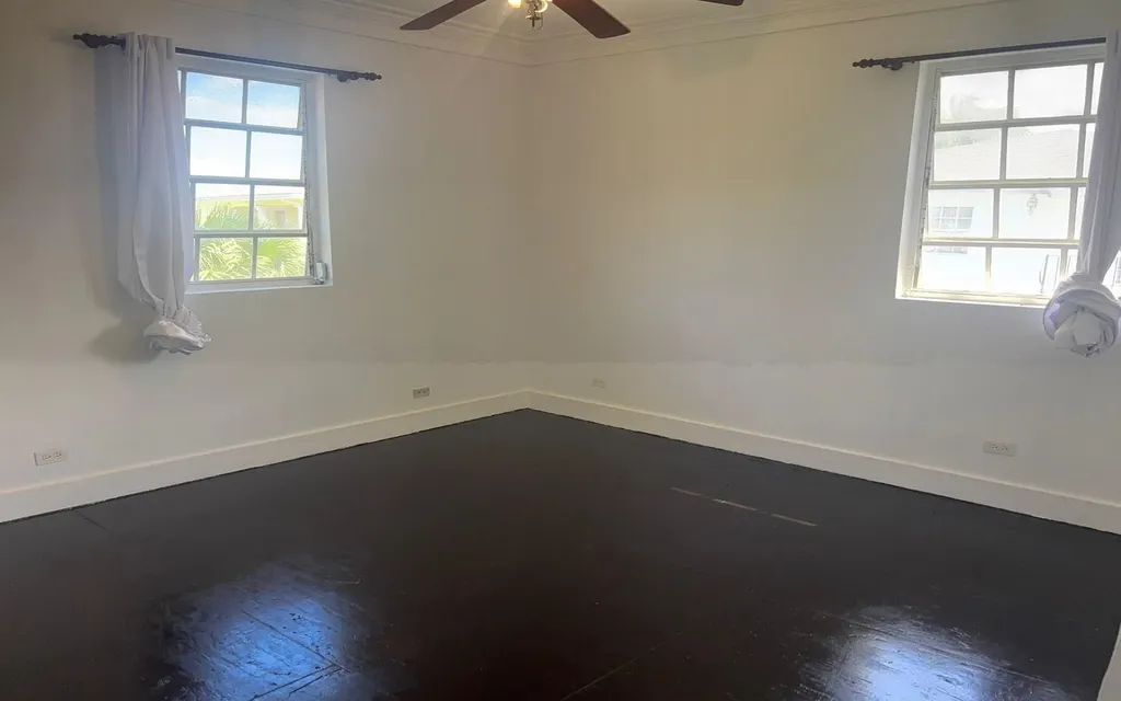 Yorkshire Street New Providence Paradise Island BS