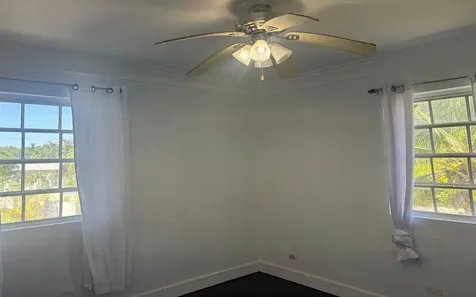 Yorkshire Street New Providence Paradise Island BS