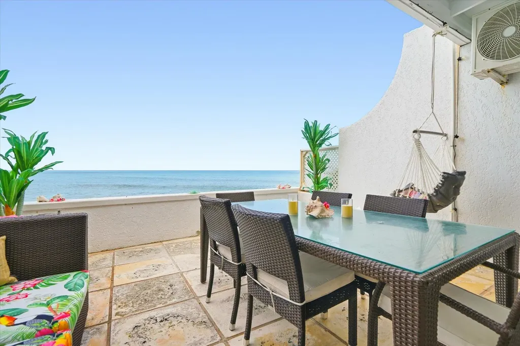 60 Delaporte Point New Providence Paradise Island BS