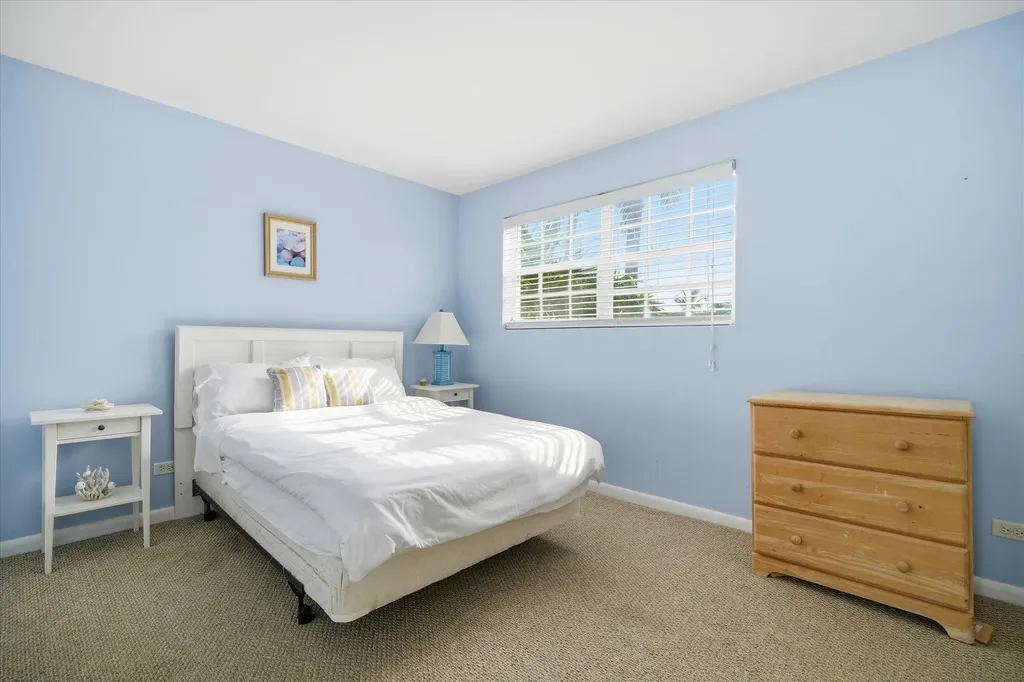 60 Delaporte Point New Providence Paradise Island BS