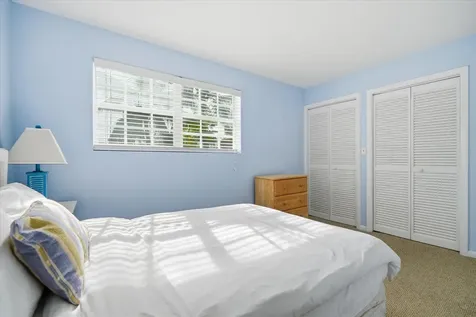 60 Delaporte Point New Providence Paradise Island BS
