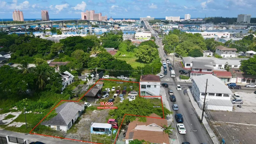 Mackey Street New Providence Paradise Island BS