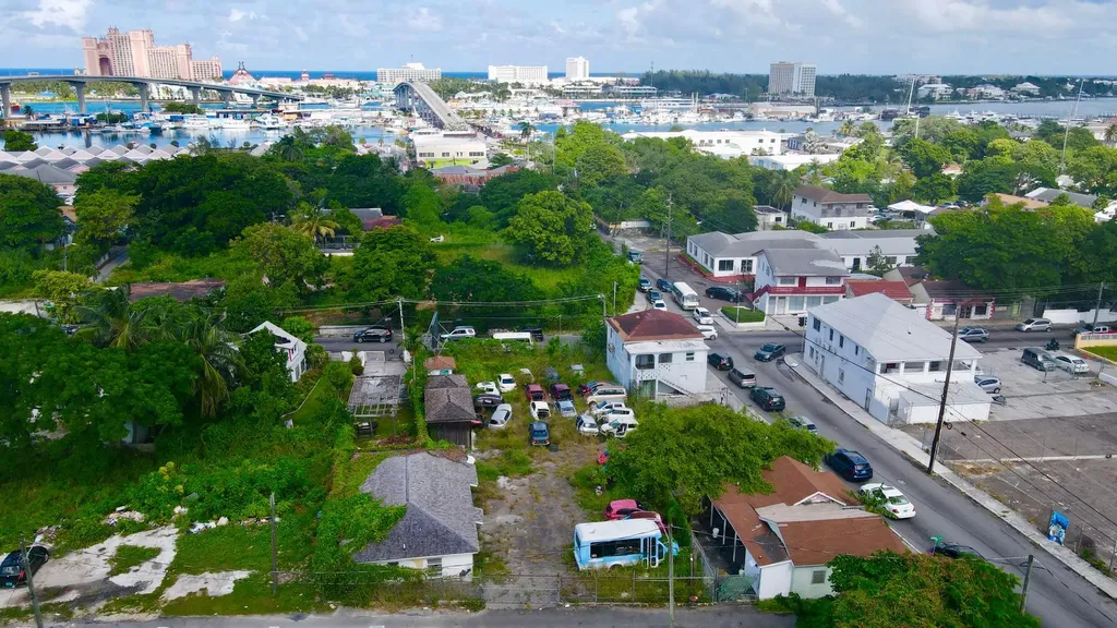 Mackey Street New Providence Paradise Island BS