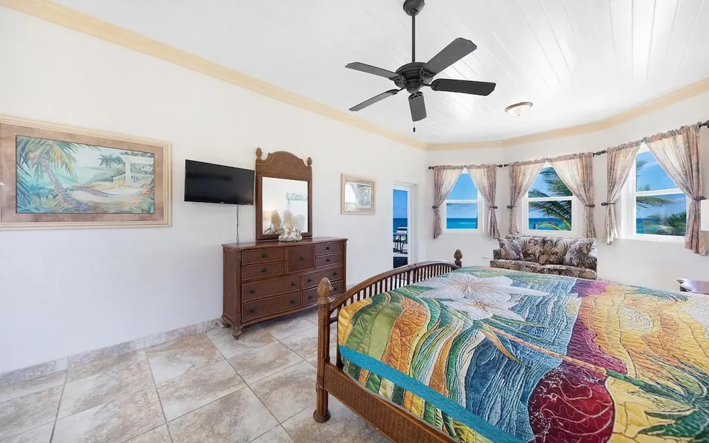 8 Breeze Away Estates Eleuthera BS