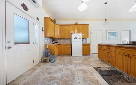 8 Breeze Away Estates Eleuthera BS