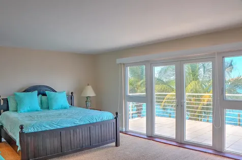 Dicks Point Close New Providence Paradise Island BS