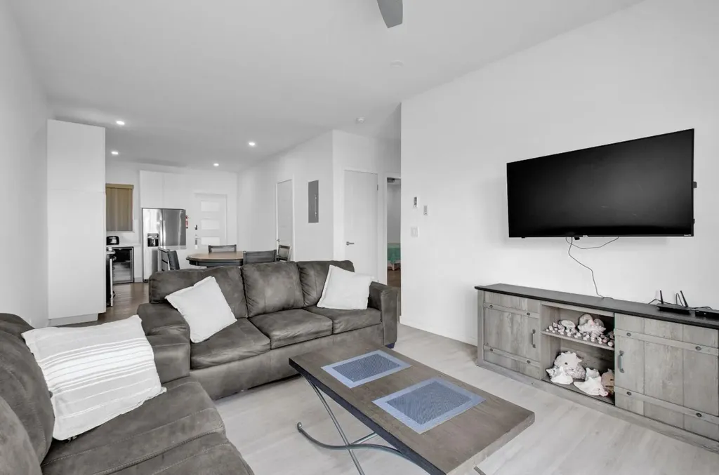 Miramar, West Bay Street New Providence Paradise Island BS