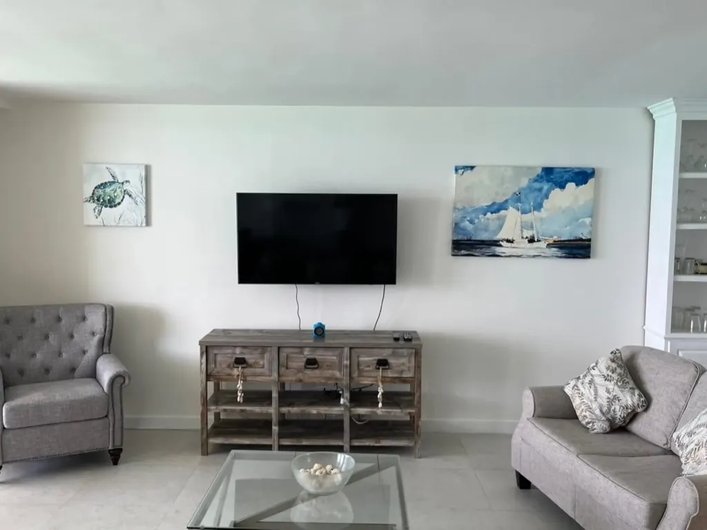 West Bay Street New Providence Paradise Island BS