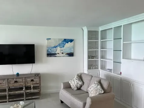 West Bay Street New Providence Paradise Island BS