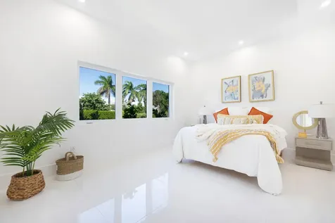 Sunrise Drive, Port New P New Providence Paradise Island BS