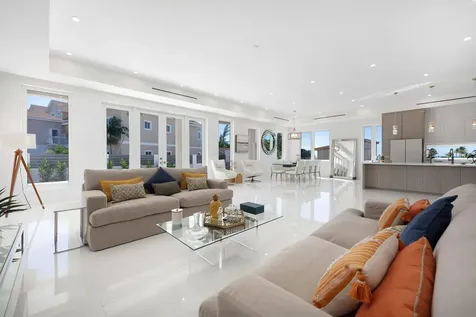 Port New Providence New Providence Paradise Island BS