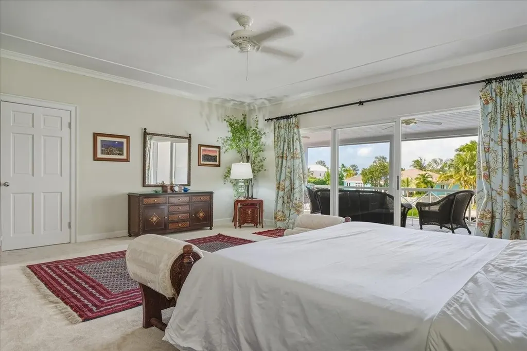 8 Port New Providence New Providence Paradise Island BS