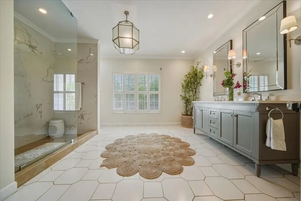 8 Port New Providence New Providence Paradise Island BS