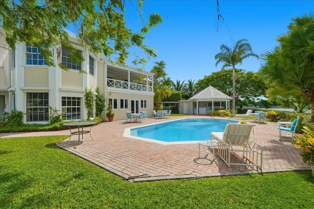 8 Port New Providence New Providence Paradise Island BS