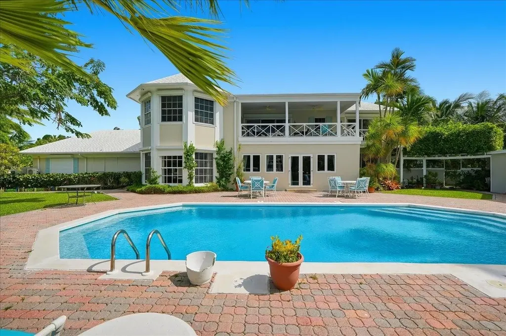 8 Port New Providence New Providence Paradise Island BS