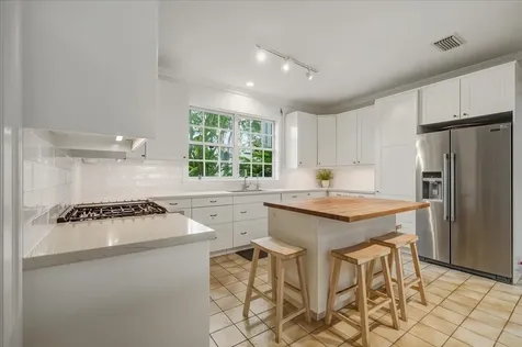 8 Port New Providence New Providence Paradise Island BS