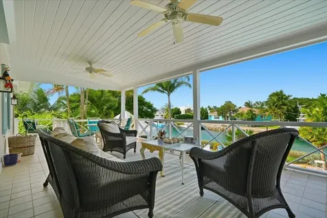 8 Port New Providence New Providence Paradise Island BS