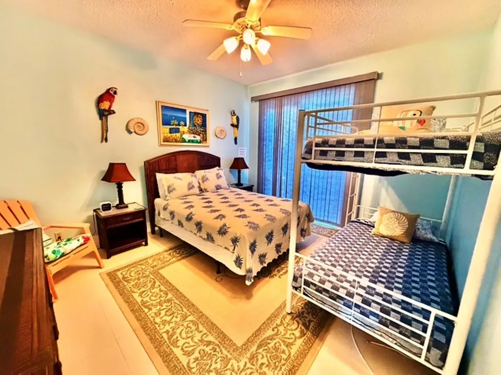 Waters Edge, Oceanhill Bl Grand Bahama Freeport BS