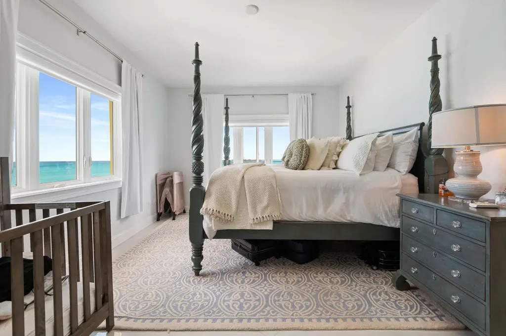 402 Rawson Court New Providence Paradise Island BS