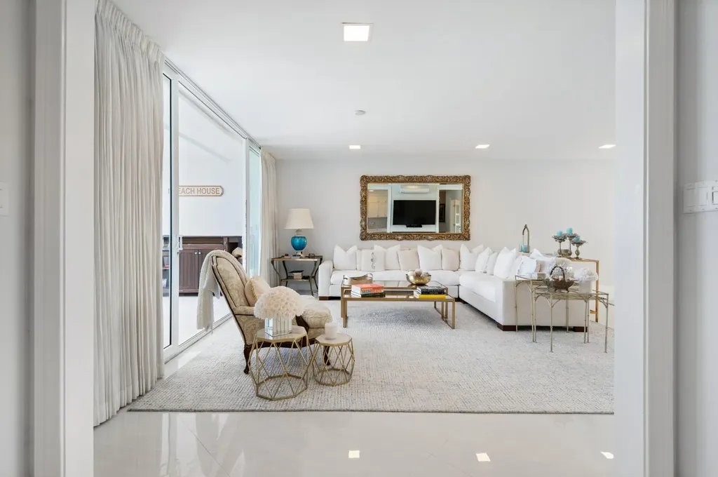 402 Rawson Court New Providence Paradise Island BS