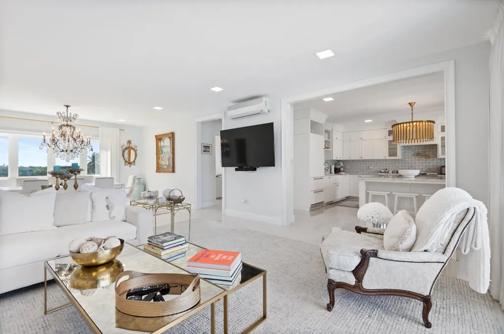 402 Rawson Court New Providence Paradise Island BS