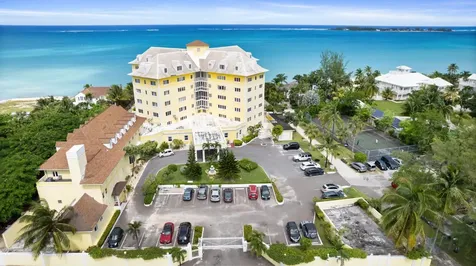 402 Rawson Court New Providence Paradise Island BS