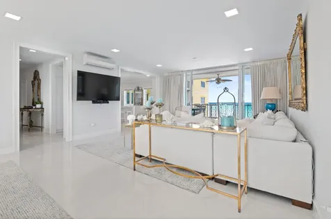 402 Rawson Court New Providence Paradise Island BS