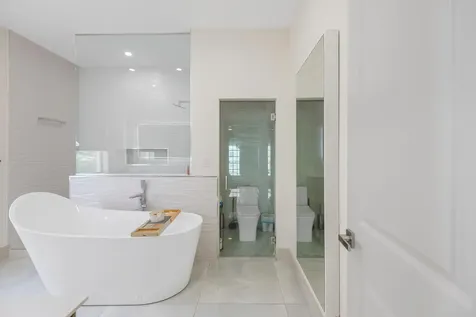 Kingfisher Island 2 New Providence Paradise Island BS