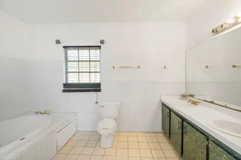 Collie Bluff Lane New Providence Paradise Island BS