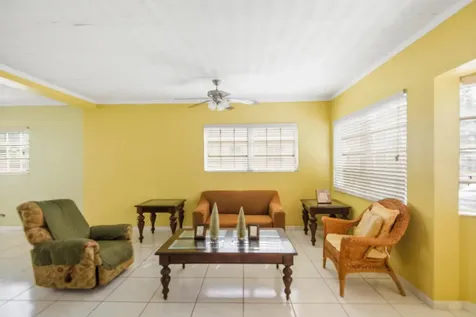 Collie Bluff Lane New Providence Paradise Island BS