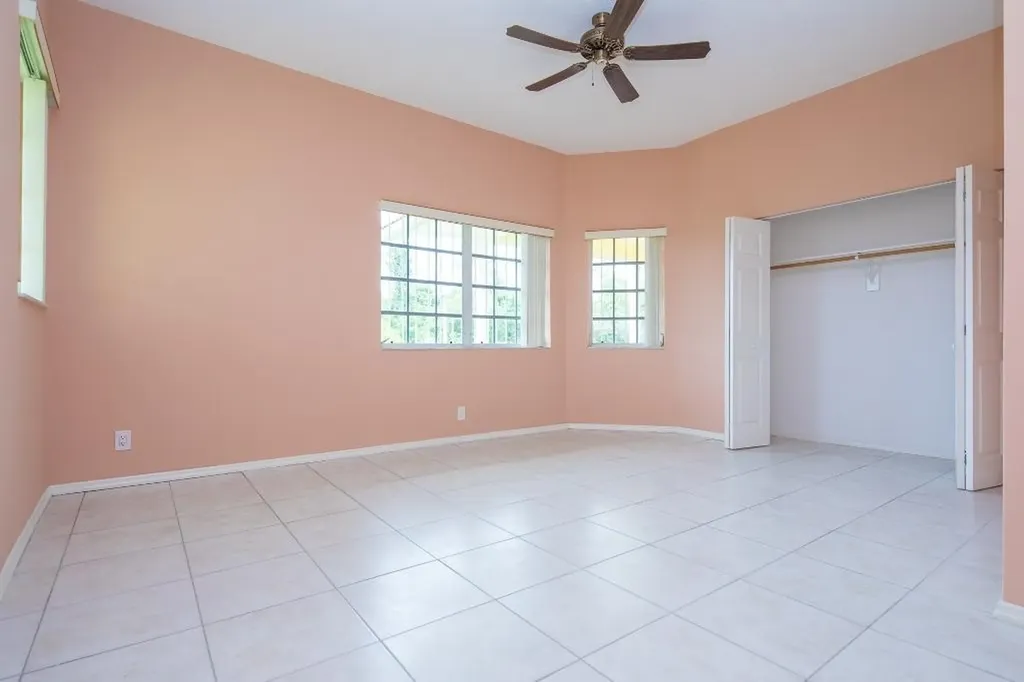 Charles Chillingsworth Court Grand Bahama Freeport BS