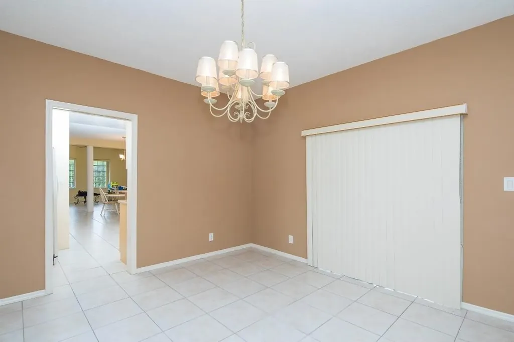 Charles Chillingsworth Court Grand Bahama Freeport BS