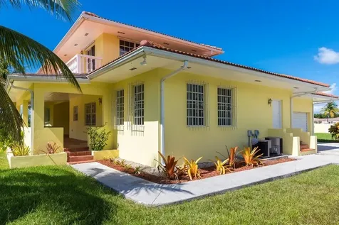 Charles Chillingsworth Court Grand Bahama Freeport BS