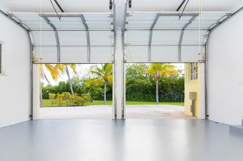 Charles Chillingsworth Court Grand Bahama Freeport BS