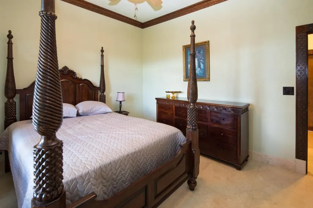 Colony Bay Tri-plex Estate Grand Bahama Freeport BS