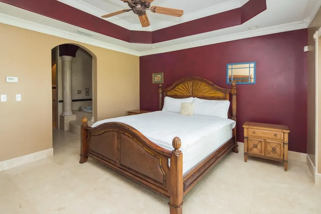 Colony Bay Tri-plex Estate Grand Bahama Freeport BS