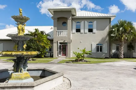 Colony Bay Tri-plex Estate Grand Bahama Freeport BS