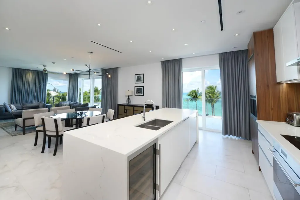 211 One Cable Beach New Providence Paradise Island BS