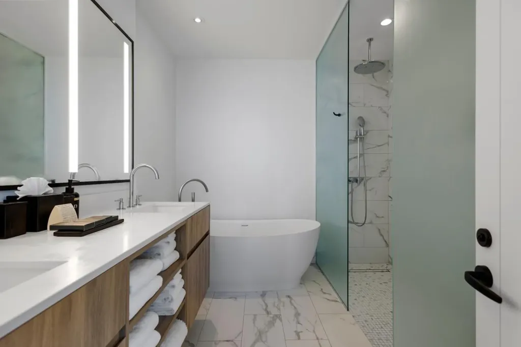 Goldwynn New Providence Paradise Island BS