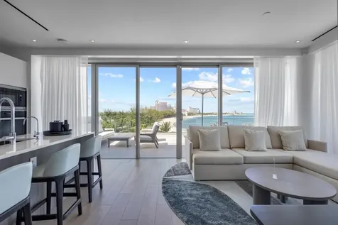 Goldwynn New Providence Paradise Island BS