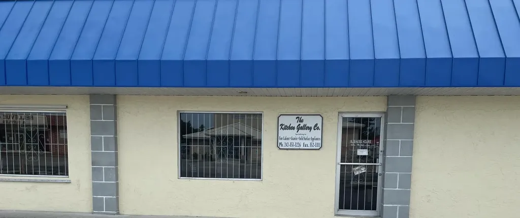 Queens Highway; Queens Place 1a Grand Bahama Freeport BS