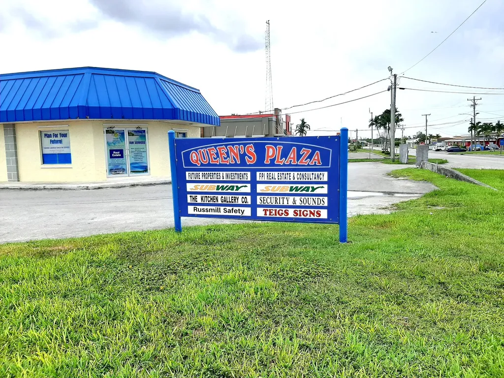 Queens Highway; Queens Place 1a Grand Bahama Freeport BS