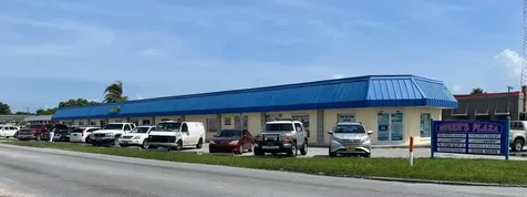 Queens Highway; Queens Place 1a Grand Bahama Freeport BS