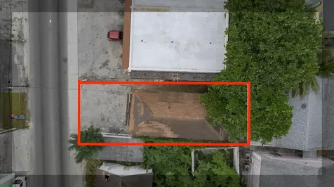 Palmdale Commercial Building New Providence Paradise Island BS