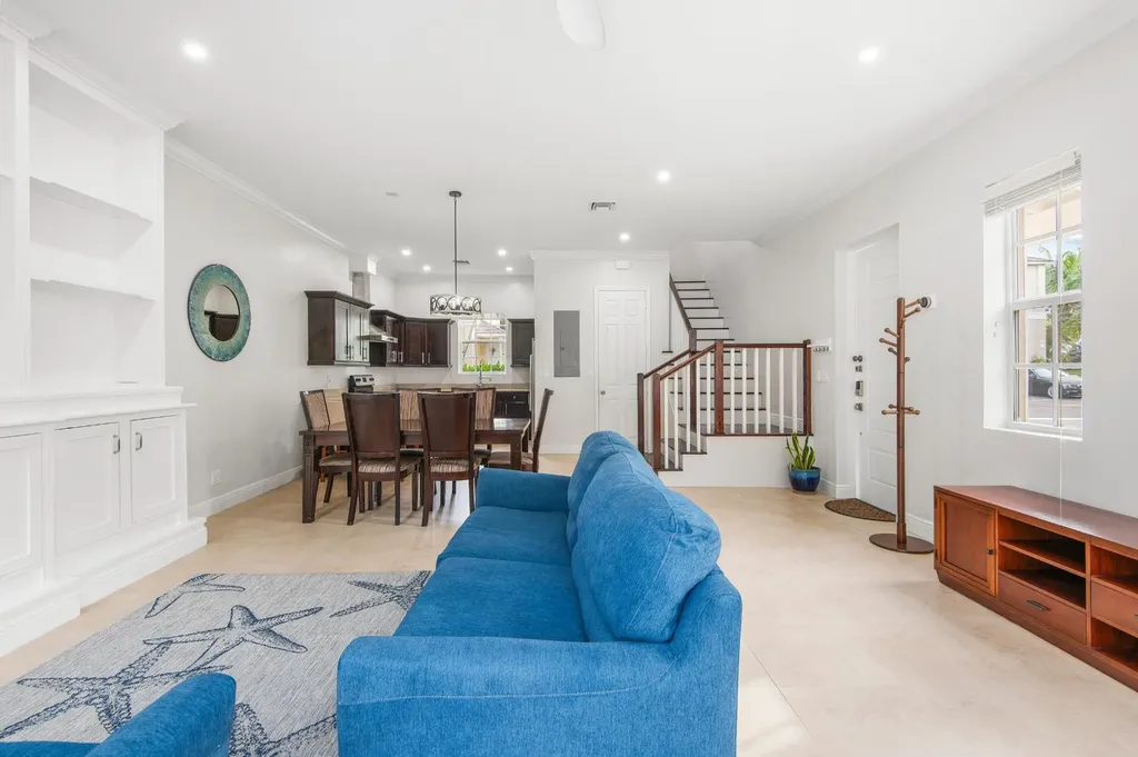 New Providence Paradise Island BS, Balmoral Estates, Unit 45